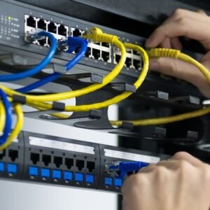 Instalador e Reparador de Redes de Computadores